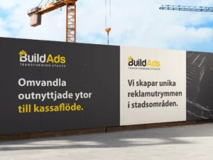 BuildAds annons på vägg